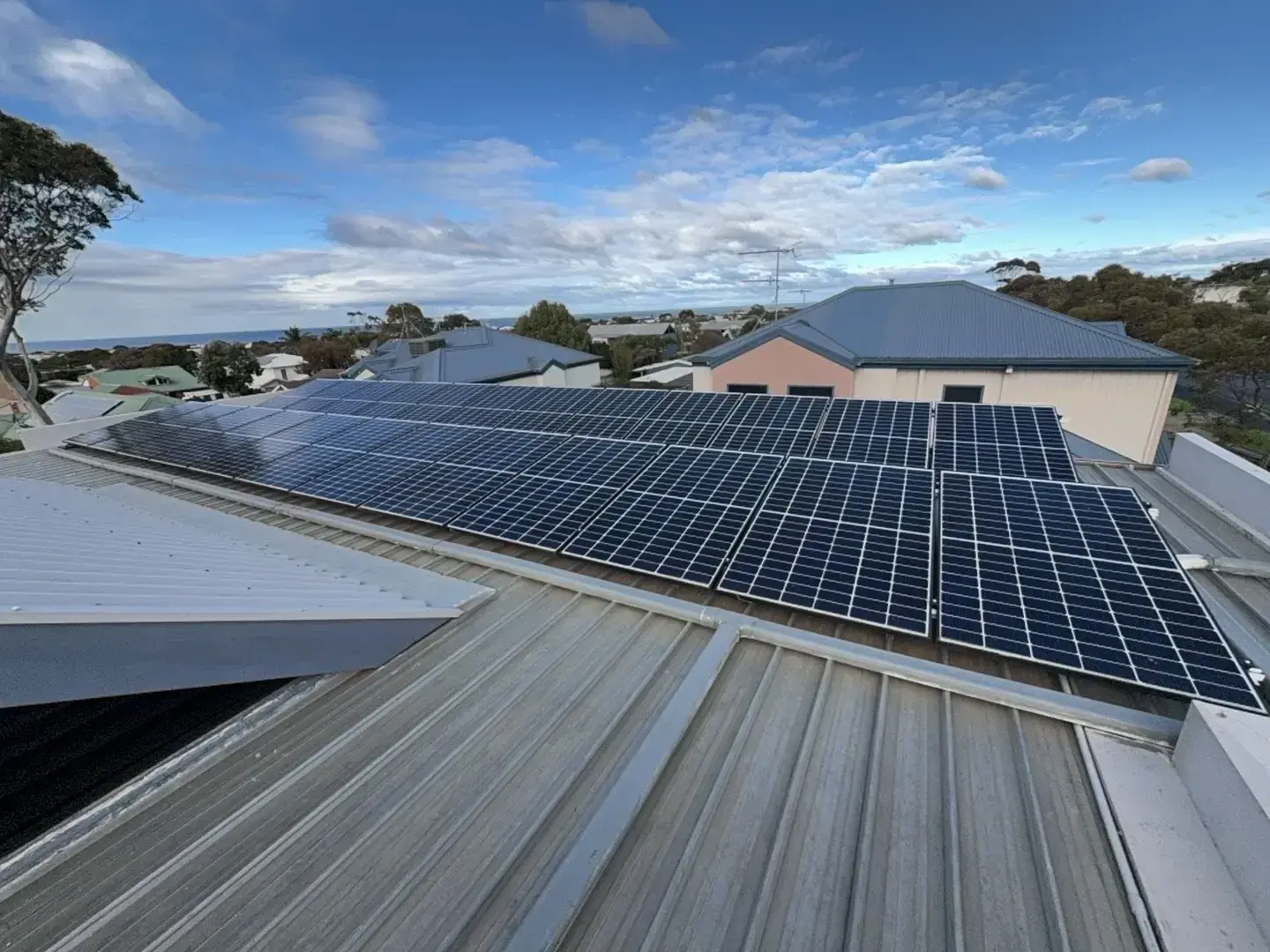 Existing rooftop solar kept when Velocity Solar added a GoodWe battery, Torquay Existing rooftop solar kept when Velocity Solar added a GoodWe battery, Torquay